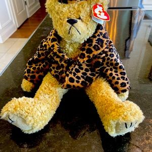 Putting on the ritz Ty bear